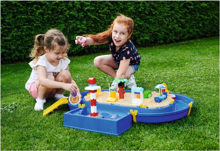 Actual product image BIG Peppa Pig Holiday