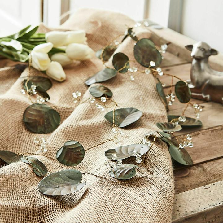 Actual product image Loberon Garland Pignon green