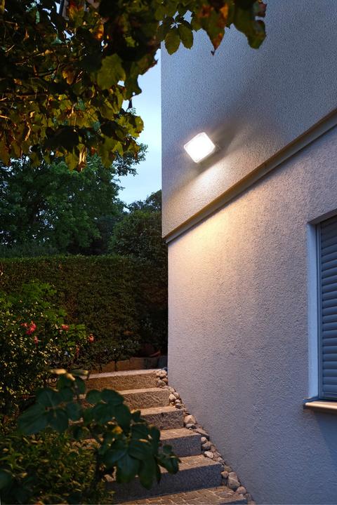 Actual product image Brennenstuhl LED spotlight AL 20W (2080 lm)