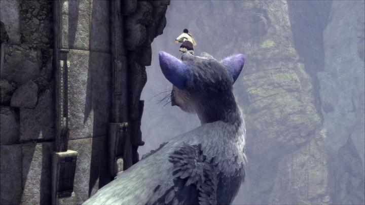 Actual product image Sony The Last Guardian (PS4, Multilingual)