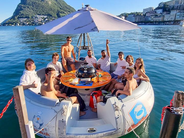 Produktbild Smartbox Partyboot auf dem Luganersee für 4 Personen (4 Pers.)