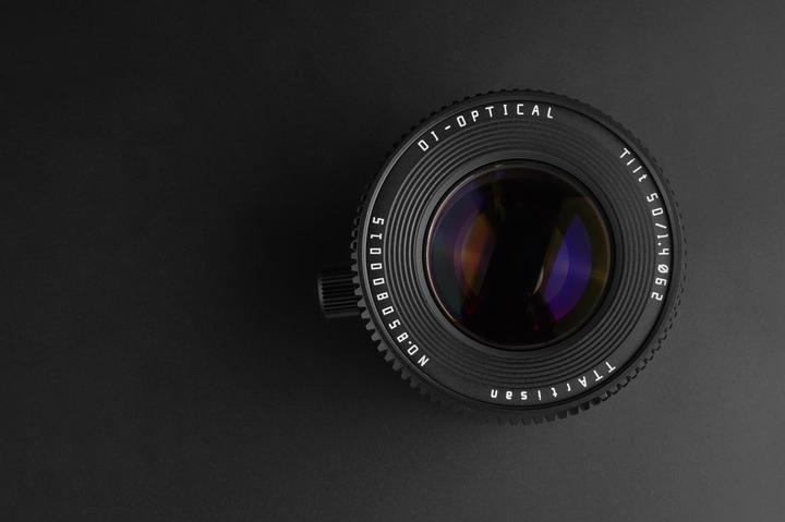 Image du produit TTArtisan Tilt 50mm F/1.4 Canon RF (Canon RF, Plein format)