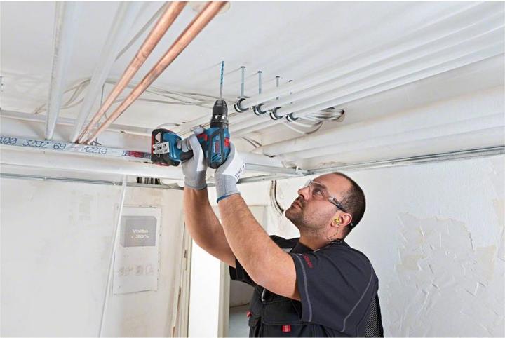 Actual product image Bosch Professional GSB 18V-28 cordless impact drill, solo version (Rechargeable battery operated)