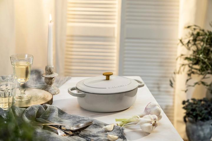 Image du produit Ballarini Cocotte BELLAMONTE 37 cm ovale 9,5 litres en fonte blanche (37 cm, Cocotte + faitout, Fonte)