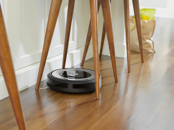 Actual product image iRobot Roomba e5 (Robot vacuum)