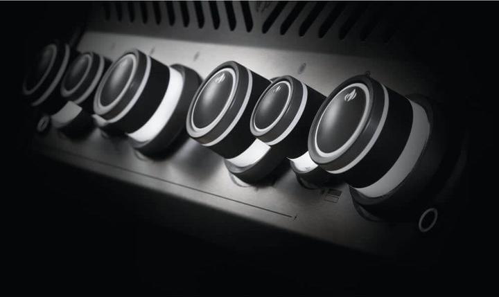 Actual product image Napoleon Grill Rogue 525SE (26.10 kW)