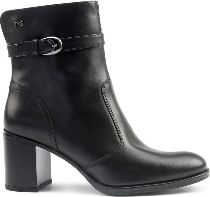 Actual product image Nero Giardini Capuo (36)