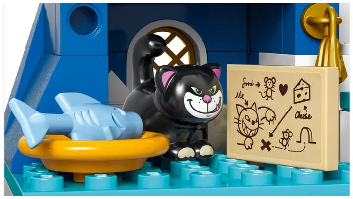 Produktbild LEGO Cinderellas Schloss und Pferdekutsche (43275, LEGO Disney)