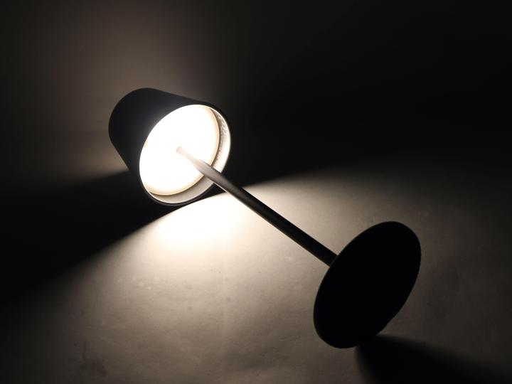 Produktbild DayLite LED-Tischleuchte PBG-1238, 4W, 200lm, RGBW, Akku, schwarz (200 lm)