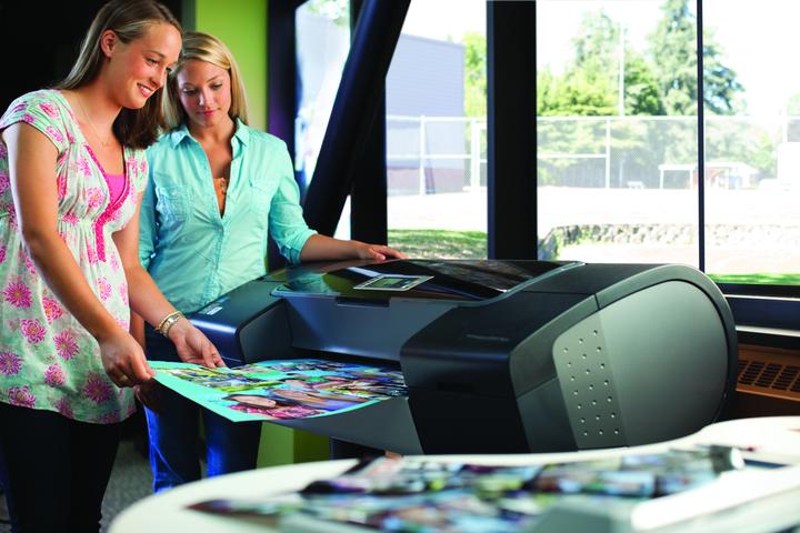 Produktbild HP Z3200PS, 24" DesignJet (Tintenpatrone, Farbe)