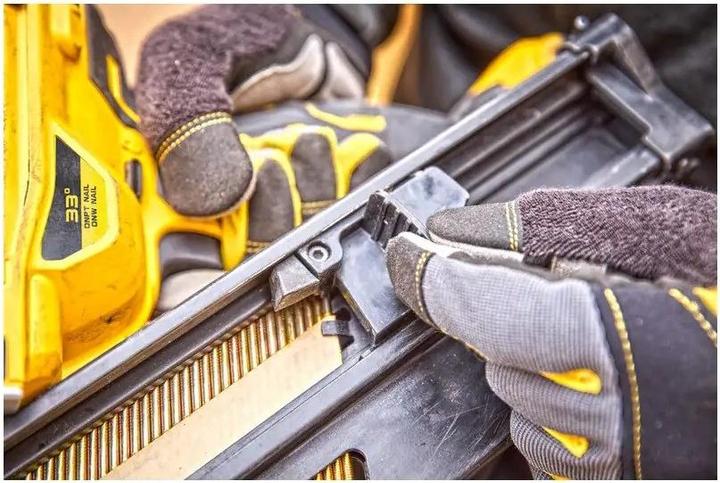 Image du produit DeWalt DCN930N