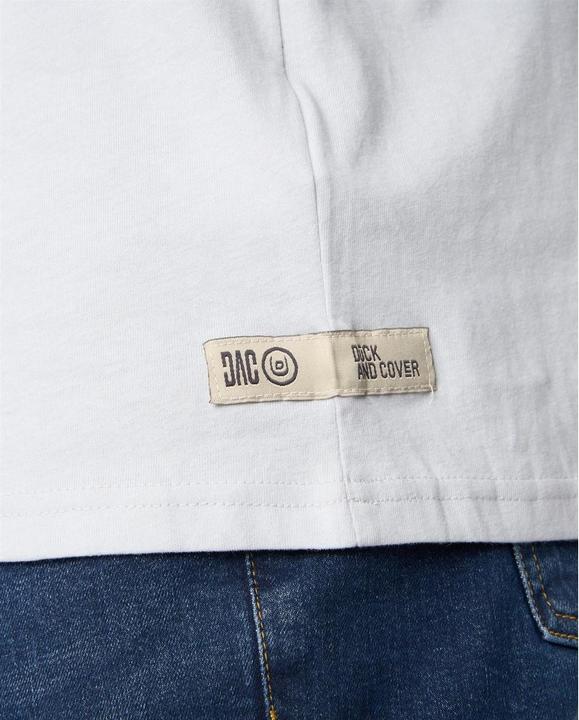 Produktbild Duck and Cover Squarelarge TShirt (L)