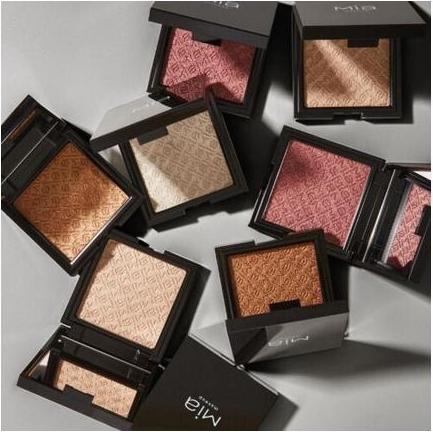 Actual product image Mia Cosmetics MIA LIGHT BUILDER Compact Illuminating Powder for Makeup