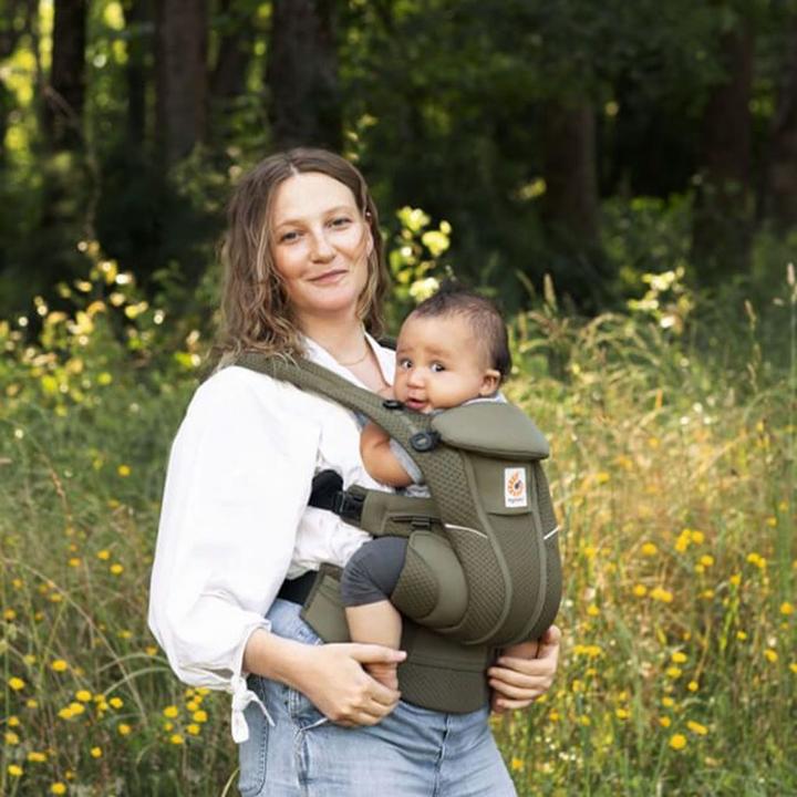 Immagine prodotto Ergobaby Omni Breeze con protezione per tutte le condizioni atmosferiche