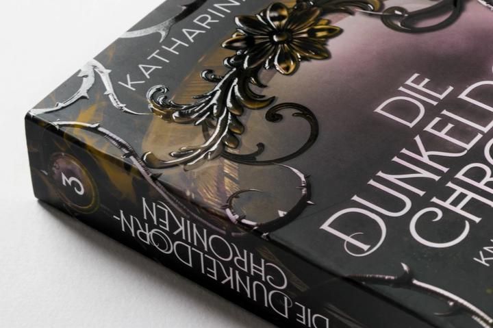Immagine prodotto Die Dunkeldorn-Chroniken - Knospen aus Finsternis (Tedesco, Catherine Seck, 2023)