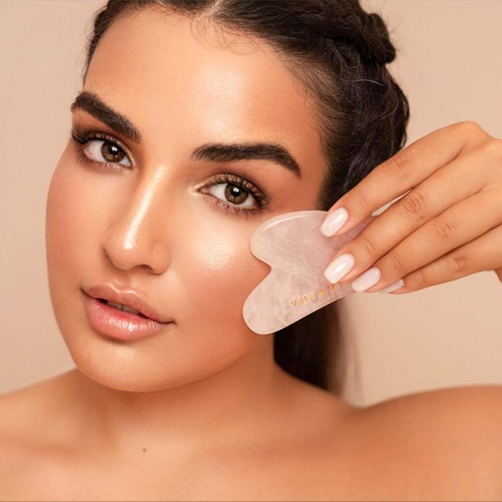 Actual product image VBEAUTY Tools - Gua Sha Rose Quartz with Teeth
