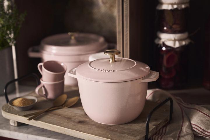 Produktbild Staub Cocotte (26 cm, Bräter + Schmortopf, Gusseisen)