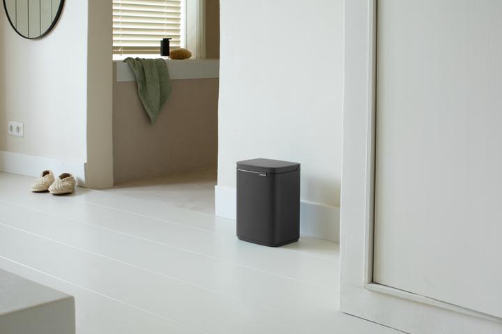 Actual product image Brabantia Bo Waste Bin (4 l)