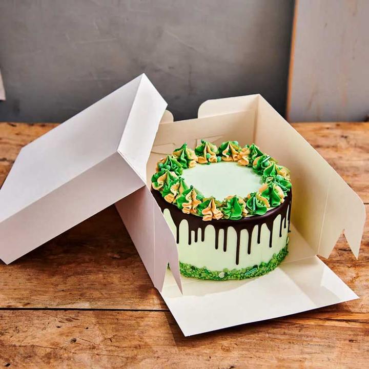 Produktbild FunCakes Kuchenschachtel - Weiss - 35x35x15cm