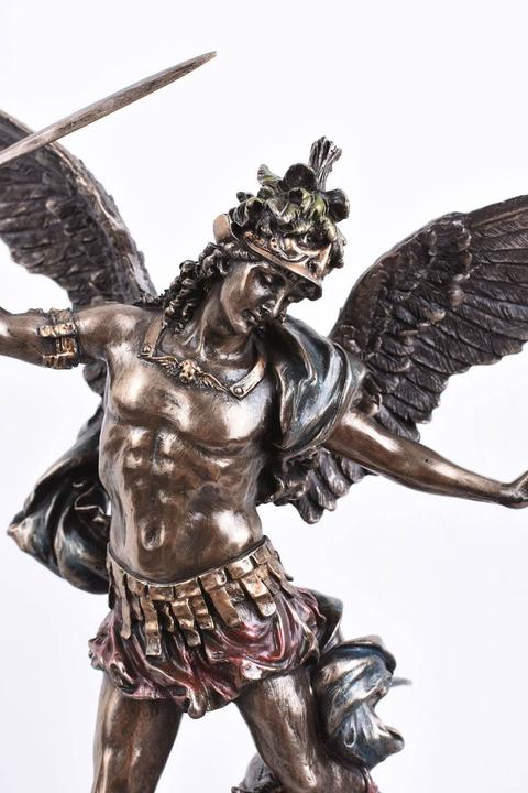 Immagine prodotto Palo Skulptur Erzengel Michael kämpft gegen Satan