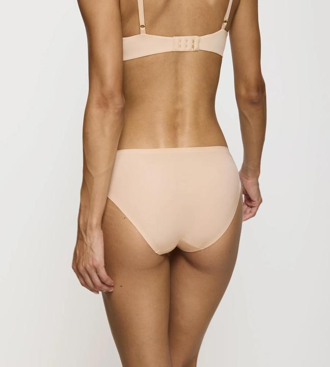 Immagine prodotto Triumph Slip "Body Make-Up Essentials" (46, Confezione singola)
