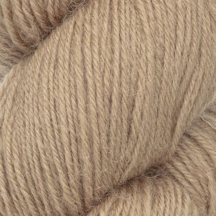 Actual product image Novita Laine 4fädig col. 6141 Sandy Shoreline 100 m 100 g (400 m)