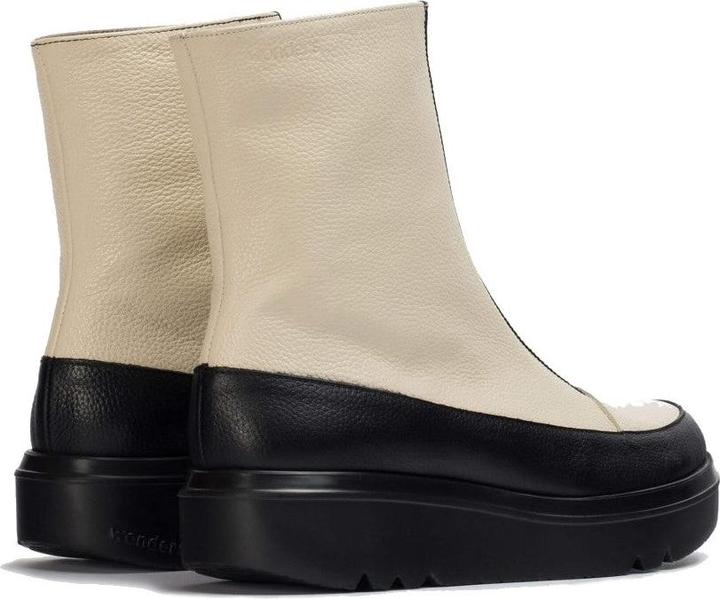 Actual product image Wonders Livia (41)