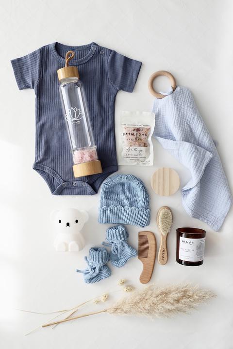 Image du produit Oykami Mama & Baby Geschenkbox Blau "Lugano" Boris - rosa Steine