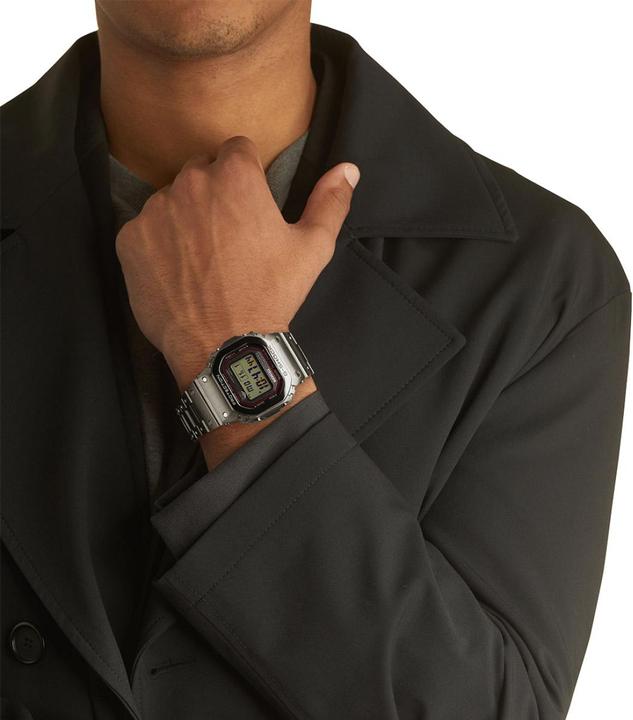 Actual product image Casio MRG-B5000D-1DR (Diving watch)