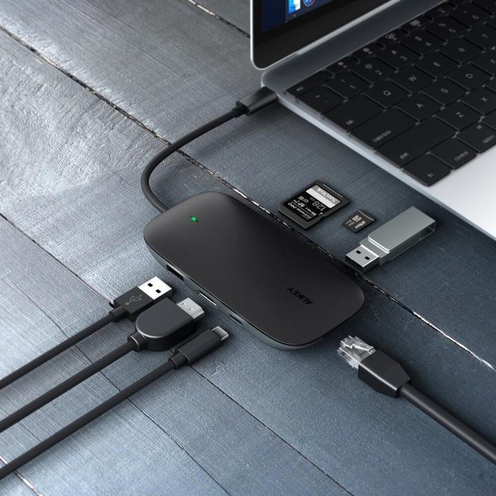 Immagine prodotto Aukey I/O-HUB USB3 3 PORTE CB-C71/LLTSN1001018 (USB-C, 8 Porti)