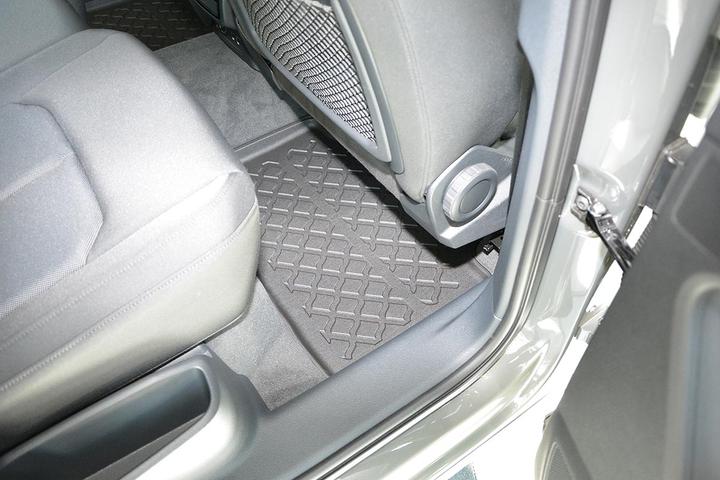 Produktbild Aristar Allwetter Fussmatten Audi Q3 (1 Set à 4 Fussmatten)