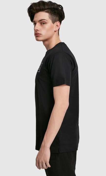 Actual product image Mister Tee Model Tee (M)