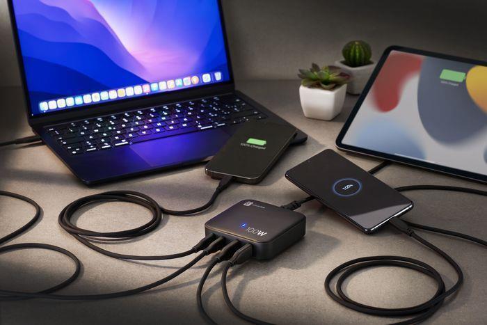 Produktbild Cellularline Multipower Magnus (100 W)