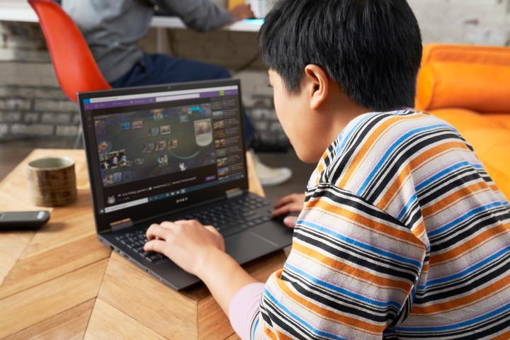 Immagine prodotto HP Omen 15 (15.60", I7-10750H, 16 GB, 1000 GB, CH)