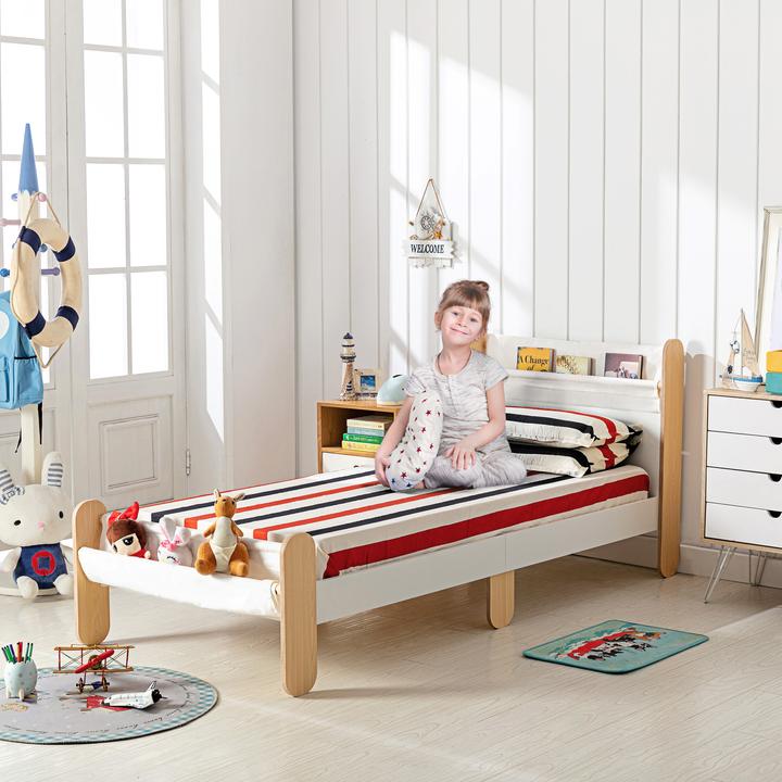 Actual product image Homcom Cot with child-friendly design