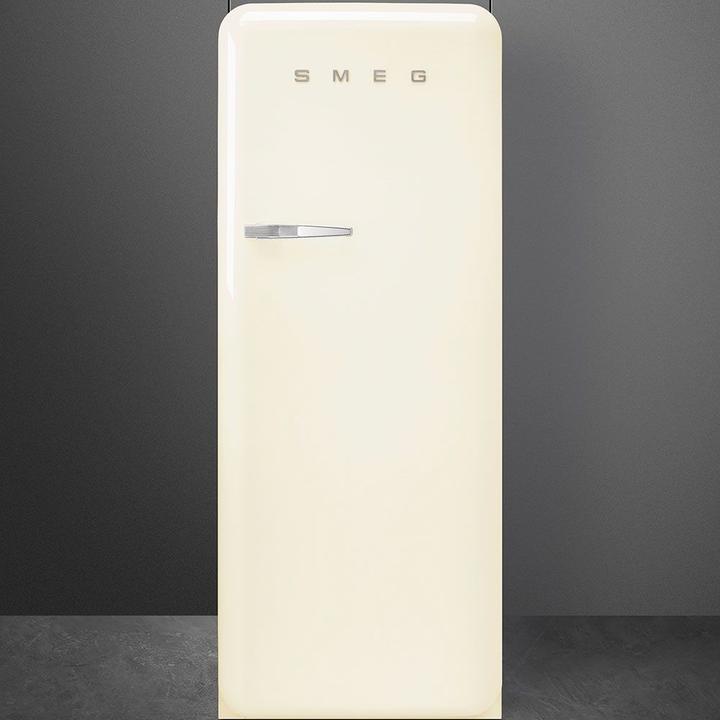 Actual product image Smeg Retro Style FAB28RCR5 (270 l)