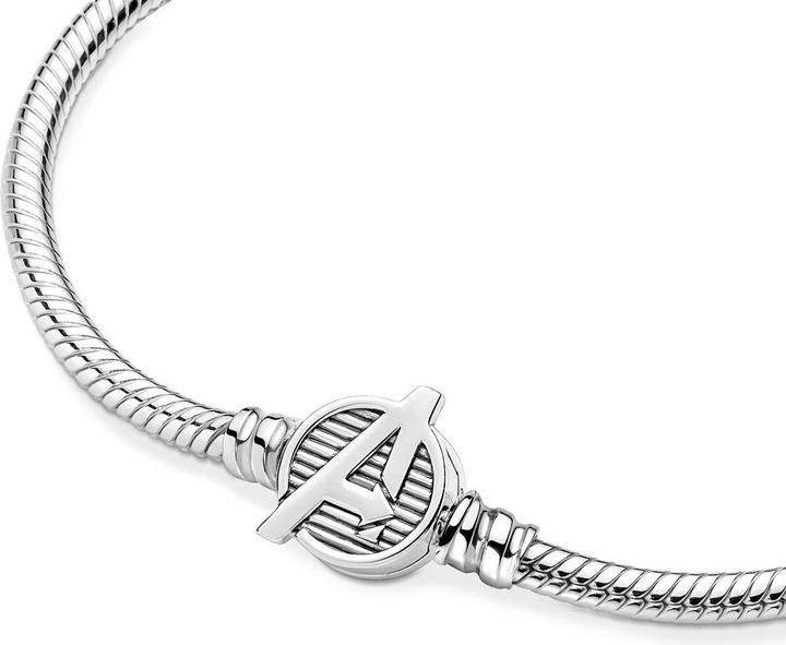 Image du produit Pandora Moments Marvel The Avengers Logo Snake Chain bracelet (23 cm, Argent 925)