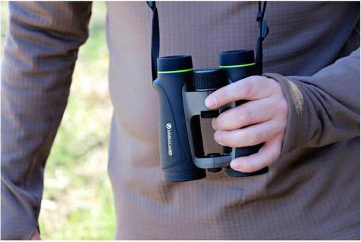 Actual product image Vanguard Endeavor ED IV 8x42 (8 x, 42 mm)