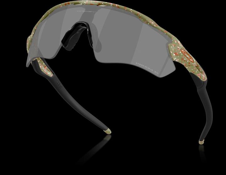 Immagine prodotto Oakley Radar Ev Path (PRIZM NERO POLARIZZATO, TERRAZZO IN FELCE OPACA)