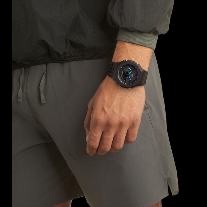Image du produit G-Shock GA-2100-1A2ER (Chronographe, 45 mm)
