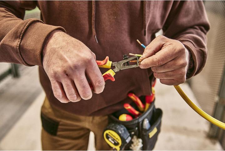 Actual product image Stanley Wire stripper Maxsteel VDE (160 mm)