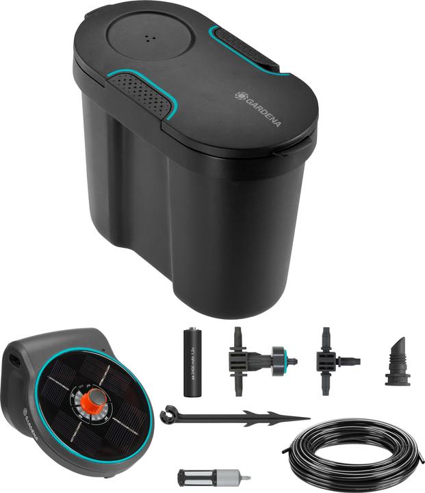 1 x 10,5 l erweiterbares Wasserreservoir mit Verschlussstopfen, 1 x Steuereinheit mit integrierter Pumpe und Solarpanel, 20 x 0,5 l, 16 Schlauchhalter, h druckausgleichende Reihentropfer, 15 x 3