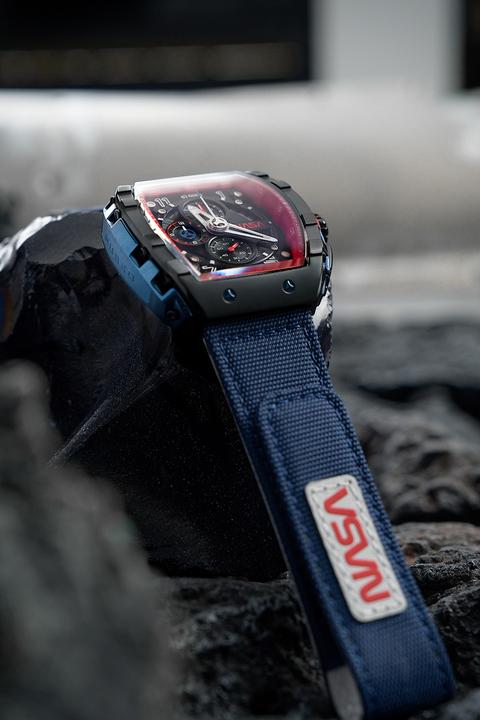Actual product image Nubeo NB-6024-NAS-03 Men's watch Magellan NASA Chronograph Limited 48mm 5ATM