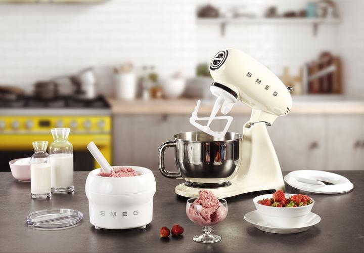 Actual product image Smeg 50's Retro Style (800 W)