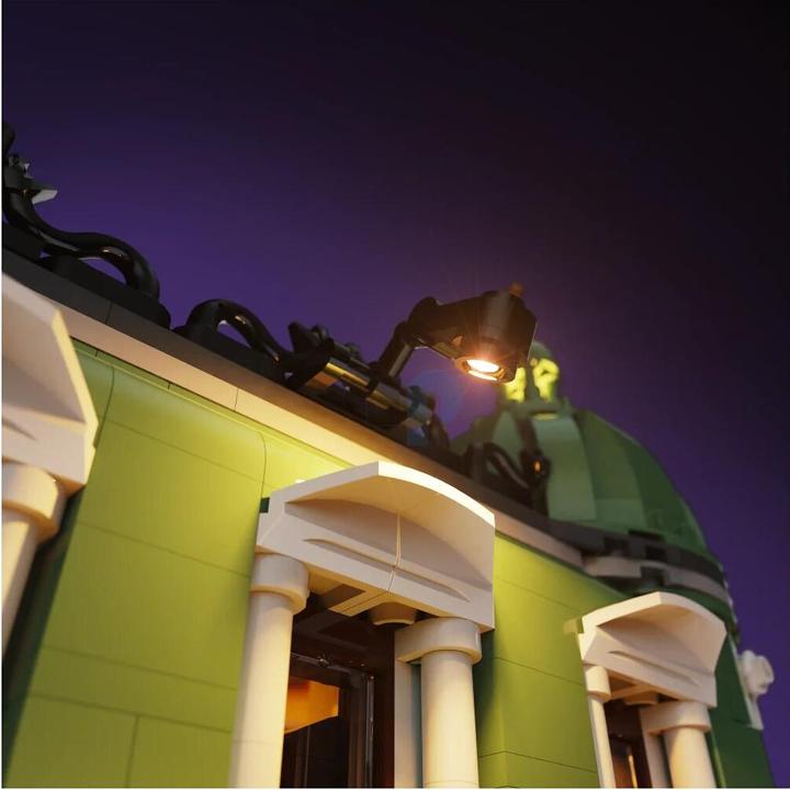 Actual product image Light my bricks LMB 2.0 LED light set for LEGO 10297 Boutique Hotel