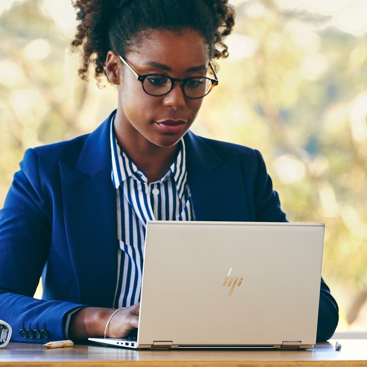 Produktbild HP EliteBook x360 1040 G8 (14", Intel Core i7-1165G7, 32 GB, 1000 GB, CH)