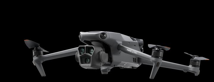 Immagine prodotto DJI Mavic 3 Pro Fly More Combo incl. RC (43 min, 958 g, 48 Mpx)