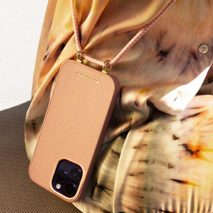 Produktbild Caseme Lola Case mit abnehmbarem Umhängeriemen (Apple iPhone 15 Pro Max)