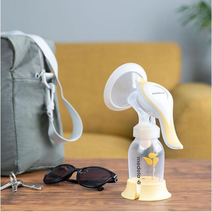 Produktbild Medela Harmony Handmilchpumpe Essentials Pack