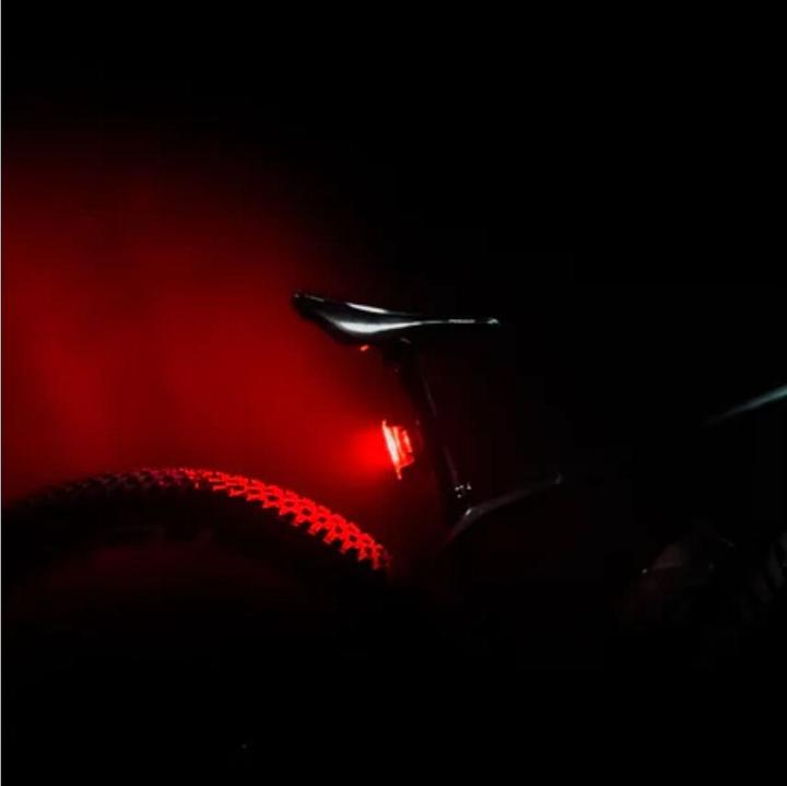 Immagine prodotto Lezyne Strip Pro AI Alert 400+ Rear V2 (400 lm, 400 lm)